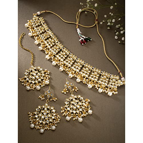 Aheli Elegant Indian Faux Kundan Studded Choker Necklace with Maang Tikka Set Ethnic Wedding Wear Bharatanatyam jewellery set Gift for Women - color: White