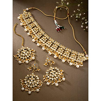 Aheli Elegant Indian Faux Kundan Studded Choker Necklace with Maang Tikka Set Ethnic Wedding Wear Bharatanatyam jewellery set Gift for Women - color: White