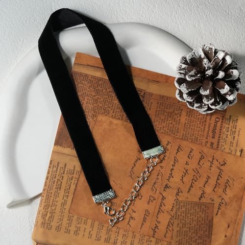 Black Choker Necklace Set Velvet Lace Choker Daisy Gothic Punk Classic Choker - color: 1pcs black velvet choker
