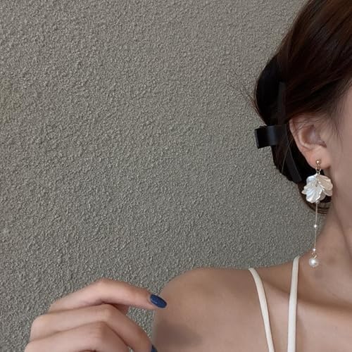 Seashell Pearl Stud Earrings for Women Ocean Sea Theme Sweet Double Layer Acrylic Shell Lightweight Dangle Drop Earrings for Summer Beach Holiday Halloween Party Jewelry Accessories - color: Pearl chain earrings