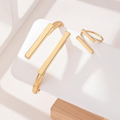 Chunky Gold Bracelet and Ring Jewelry Set,Thick Bracelets Stack Statement Rings Set Non Tarnish Chunky Bangles Jewelry Gits for Women - color: Gold