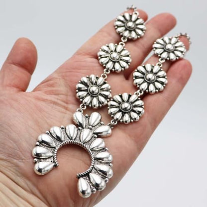 Rosemarie & Jubalee Women's Western Chunky Squash Blossom Statement Necklace,Burnished Silver Rolo Chain, Lobster Clasp, 22+3