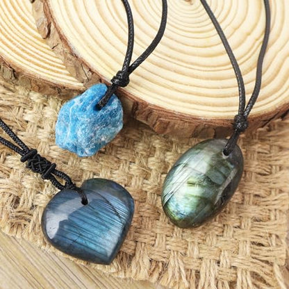 Natural Raw Crystal Necklace for Women Irregular Stone Necklaces Spiritual Gemstone Pendant with Adjustable Rope - color: F-Set 1