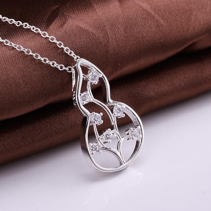 925 Sterling Silver Necklace for Women Trendy, Charming Layered Necklace with Cubic Zirconia Pendant for Her Womens Dainty Diamond Choker Necklaces Holiday Jewelry Gifts for Mom Wife Daughter Lover - color: Heart-Silver