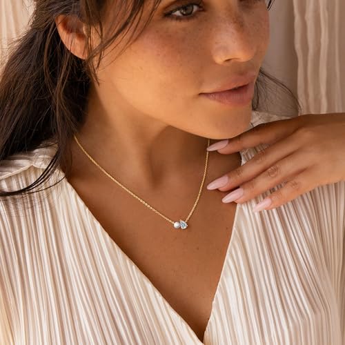 Turandoss Cubic Zirconia Necklace for Women, 14K Gold Plated Necklace | Gold Choker Necklace for Women, Trendy CZ Pearl Necklace, Simple Wedding Prom Jewelry, Bridesmaids Gifts - color: Pearl & Teardrop Zircon
