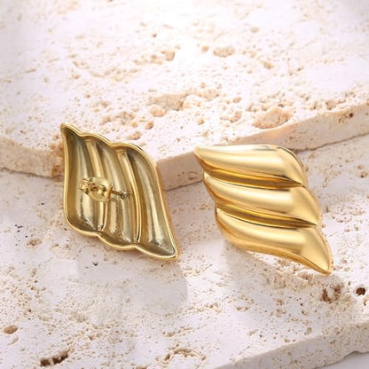 Geometric Rectangle Gold Plated Stud Earrings Irregular Hammered Chunky Statement Square Earrings for Women Trendy - color: Gold Wings