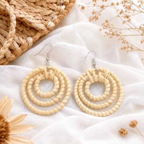 Handmade Rattan Teardrop Dangle Earrings for Women, Lightweight Boho Woven Statement Earrings with Gold Fish Hook, Natural Straw Weave Vacation Jewelry for Summer Beach - style: Round