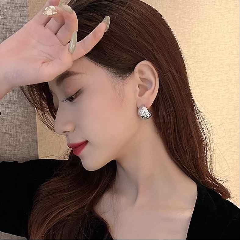 Clip On Hoop Earrings for Women Not Pierced Gold Silver Large Chnky Square Twisted Comfortable Coil Hoop Clip On Earrings - color: Textured Silver