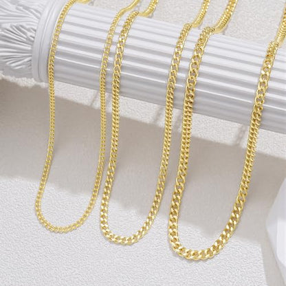 Turandoss Gold Layered Necklaces for Women Dainty 14K Gold Plated Chain Set | Stack Cuban Link Chain Necklace Personalized Lip Satellite Flat Curb Link Necklaces for Women Trendy Set - color: Cuban Chain