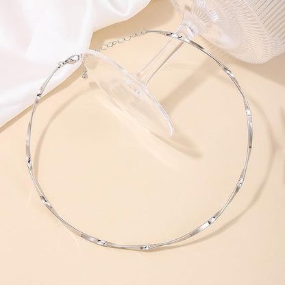 Choker Collar for Women 14K Gold Plated Silver Stainless Steel Metal Collar Choker Necklaces Statement Necklace for Women - color: B
