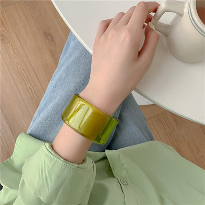 Colorful Acrylic Resin Geometric Simple Open Bracelet Candy Color Chunky Transparent Wide Cuff Bangle for Women Retro Irregular Resin Wristbands Bracelet Statement Jewelry Gift - style: style 3