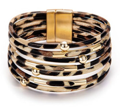 Fesciory Leather Wrap Bracelet for Women, Boho Western Layered Cuff Jewelry | Stackable Bracelets, Easy-On Clasp, Daily Wear, Pairs with Boho Western Outfits, Gift for Women - color: Brown1