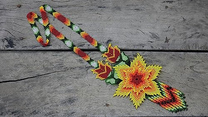 Handmade beaded Native native american style huichol glass seed bead Necklace Collar de cuentas nativas al estilo mexicano de los artesanos regalos para mujeres - color: Mehroon yellow & Green