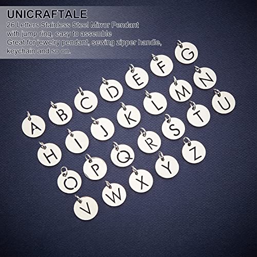 UNICRAFTALE 26pcs Flat Round with Letter Pendants 304 Stainless Steel Charms Letter A~Z Pendants for DIY Jewelry Making