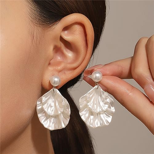 Seashell Pearl Stud Earrings for Women Ocean Sea Theme Sweet Double Layer Acrylic Shell Lightweight Dangle Drop Earrings for Summer Beach Holiday Halloween Party Jewelry Accessories - color: Shell white
