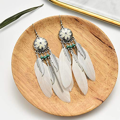 Dreuyet Boho Long Feather Drop Dangle Earrings for Women Retro Bohemian Ethnic Fringe Multicolor Tassel Feather Earring Handmade Statement Dream Catcher Earrings Jewelry - color: White Round Heart