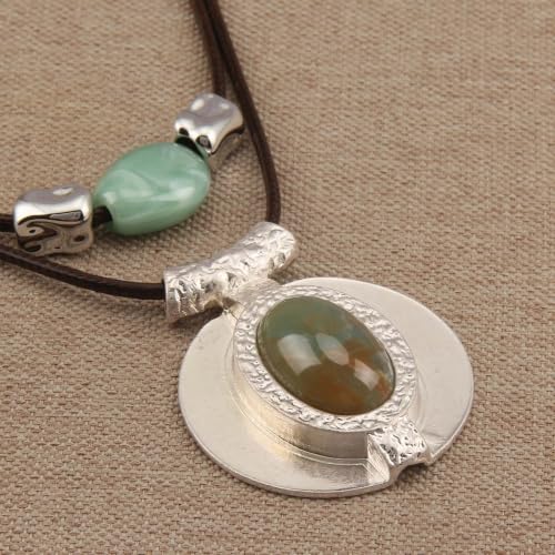 Chunky Pendant Necklace for Women Vintage Boho Necklaces Choker Layered Statement Necklaces Bohemian Jewlery Gifts - style: Large Pendant Choker Necklace