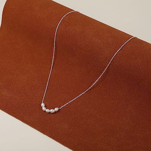 Kyerlyn Dainty Pearl Pendant Necklaces for Women 14K Gold Plated Handmade Layered Pearl Chain Necklace Delicate Layered Pearl Necklace Everyday Jewelry Gift - color: 5 Pearl-Silver