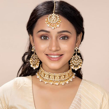 Aheli Elegant Indian Faux Kundan Studded Choker Necklace with Maang Tikka Set Ethnic Wedding Wear Bharatanatyam jewellery set Gift for Women - color: White