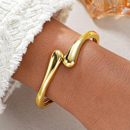 MIFYNN Chunky Gold Bracelet for Women Gold Bangle Bracelet Twisted Hinged Spiraled Oval Bracelets Trendy Irregular Minimalist Open Wide Wrist Cuff Bracelets Statement Jewelry Gift - color: Gold