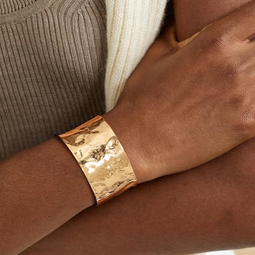 4Pcs Chunky Gold Cuff Bracelects for Women Gold Bangles Irregular Minimalist Statement Bangle Bracelets Set Open Wide Bangle Upper Arm Cuff Jewelry - color: Gold-D