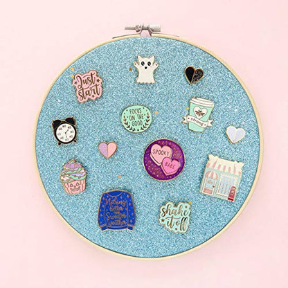 Wall Hanging Brooch Jewelry Storage Display Stand Enamel Pin Display Holder Earrings Necklace Glitter Pin Display Board with stars, Pin Collection Display, Canvas/leather Embroidery Hoop (Blue) - color: Blue