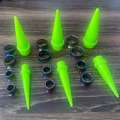 24PC Ear Gauge Stretching Kit Acrylic Tapers and Surgical Steel Tunnels Plugs 00G-20MM Gauge Stretching Kit - color: NG-RB