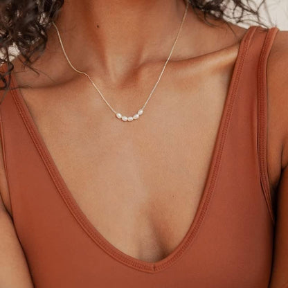 Dainty Pearl Pendant Necklaces for Women 14K Gold Plated Handmade Layered Pearl Chain Necklace Delicate Layered Pearl Necklace Everyday Jewelry Gift - color: Five pearl-Silver