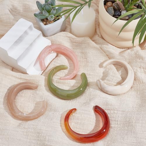 5Pcs Resin Cuff Bangles for Women 5 Colors Finished Bracelet Chunky Irregular Large Square Bracelets Colorful Fashion Open Geometric Wide Bracelet for Lady Holiday Charm Jewelry Set