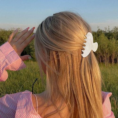 2 Pcs Hair Claw Clips for Women Non-slip Hair Clip Hair Accessories | Acrylic Claw Clips, Thick Hair, Cute Hair Clip, Ideal Gifts - color: Black and White
