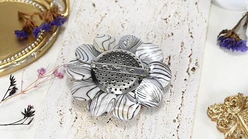 AeraVida Wild & Stylish Black & White Pearls with Painted Stripes on Mother of Pearl Seashell Floral Brooch Pin for Retro Zebra or Animal Print Inspired Fashion Accessories