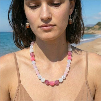 RISHEGAE Chunky Beaded Necklace for Women Boho Resin Beaded Choker Necklace Adjustable Surfer Beach Strand Necklaces Gold Handmade Acrylic Beads Jewelry Gift for Women - color: Style 2pink