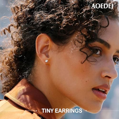 AOEDEJ 20/18/16G Titanium Internally Threaded Flat Back Stud Earrings 3/4/5mm Stars Square CZ Nose Lip Medusa Monroe Labret Piercing Jewelry for Cartilage Conch Tragus Helix Ear Studs - style: 18G-Squares