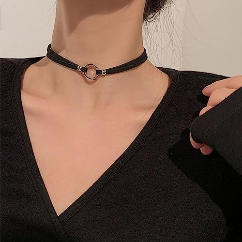 Fesciory Black Necklaces for Women, Adjustable Layered Velvet Leather Lace Collar Necklace, Goth Jewelry Gifts. - color: Circle