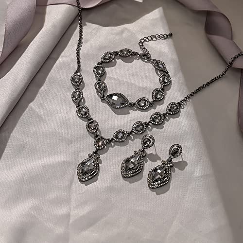 EVER FAITH Bridal Wedding Crystal Marquise Teardrop Pendant Necklace Earrings Bracelet Set for Prom - color: Grey Black-Tone