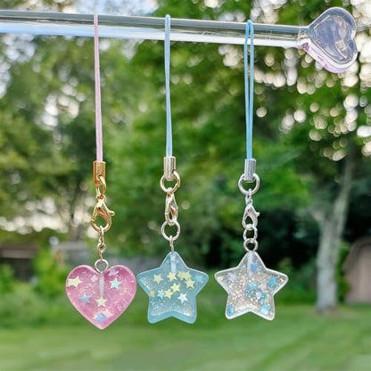 10Pcs Transparent Glitter Sequins Cute Bracelet Charms 3D Star Heart Charms for Jewelry Making Earrings Keychain Charm Aesthetic Resin Charm Pendants for Necklaces DIY Jewelry Craft Accessories
