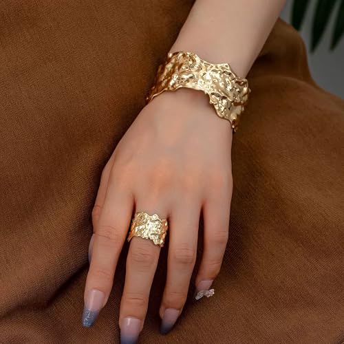 Chunky Gold Cuff Bangles Bracelets for Women Wide Hammered Bangles Vintage Statement Wrist Cuff Bracelets Jewelry