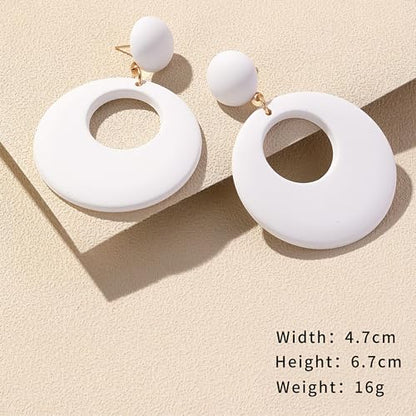 White Circle Hoop Earrings for Women, Resin Minimalist Boho Earrings, Unique Retro 70s Inspired Round Earrings for Parties, Daily Wear