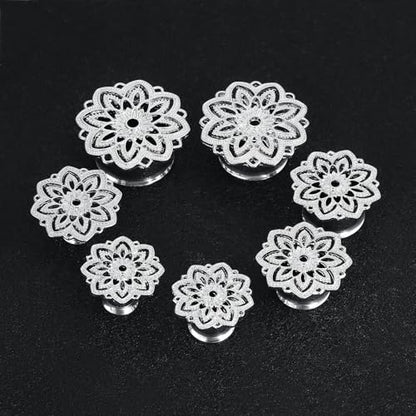 Tunnels Gauges, 2PCS Stainless Steel Tunnel Set Hollow Flower Single Flared Ear Gauges Flesh Tunnel Plugs 4G - 3/4 inch Ear Piercing Jewelry - size: 3/4 inch(20mm)