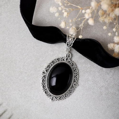 Qceasiy Gothic Black Necklace for Women, Adjustable Victorian Velvet Lace Collar, Halloween Party Cosplay Jewelry Gift - style: Black Gem