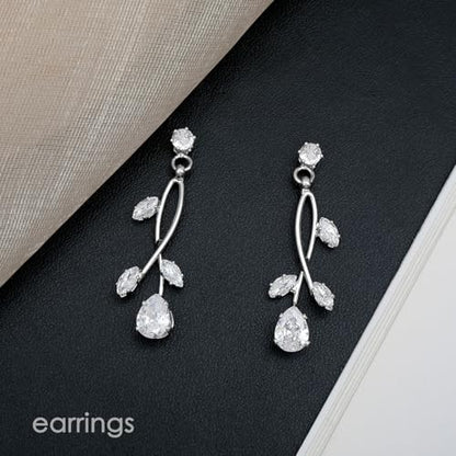 CSY Elegant Bridal Jewelry Sets Clear Cubic Zirconia Wedding Necklace Earrings Bracelet Set for Birdes Bridesmaids CZ Prom Jewelry - color: Silver-Necklace Earrings