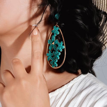 Boho Raffia Flower Teardrop Earrings Cute Colorful Dangle Trendy Jewelry | Floral Drop Statement Big Dangling Earring Hypoallergenic Gold Fun Unique Summer Spring Beach Vacation Outfits for Women - color: Teal