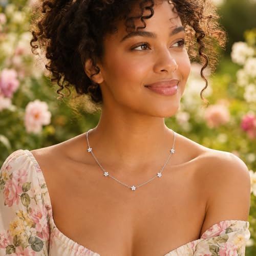 Dainty Silver Gold Necklaces for Women Cute Station Choker Simulated Diamond Necklace Simple Layering CZ Necklace Trendy Jewelry Gifts - color: Silver, style: Star
