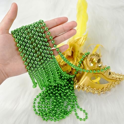 SHAOQINLIN 30 PCS St. Patricks Day Beads Necklace, 33" Green Mardi Gras Beads Christmas Necklaces Irish Saint Patricks Necklaces for St. Patricks Day Mardi Gras Parade Throws Birthday Party Favors - color: Green