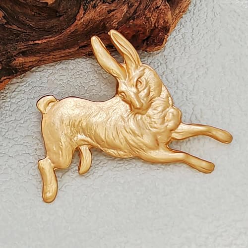 Whimsy Brass Gold Stamping Running Rabbit Brooch Pin - Vintage Animal Brooch with Intricate Muscular Detailing, 1.85 Inches - Ideal Gift for Forest Enthusiasts & Bunny Lovers