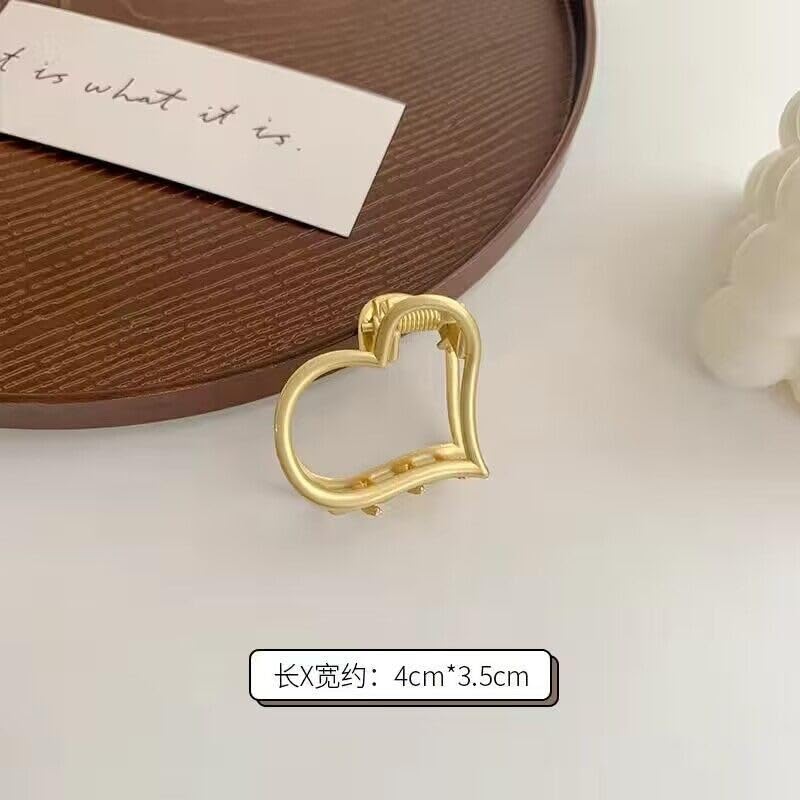Small Gold Heart Hair Clip for Women - Cute Mini Hairpin Accessory for Half Hair - Alloy Metal Fashion Hair Clips 1PCS - color: Heart