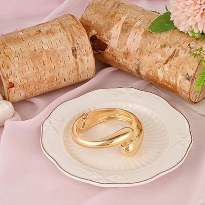 Gold Polished Chunky Twisted Hinged Waterdrop Bangle Bracelet Trendy Chunky Adjustable Gold Bangle for Women Spiraled Oval Bracelet