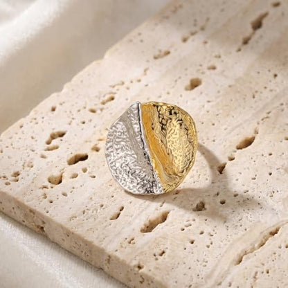 Gold and Silver Statement Ring for Women, Chunky Hammered Mixed Metal Ring, Two Tone Irregular Oval Fashion Ring, Minimalist Bold Jewelry Gift