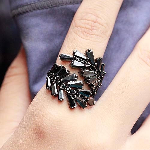 Lavencious Art Cocktail Fashion Ring Size Adjustable From 6-8.5 Cubic Zirconia Jewelry - color: Black