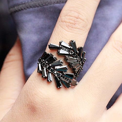 Lavencious Art Cocktail Fashion Ring Size Adjustable From 6-8.5 Cubic Zirconia Jewelry - color: Black